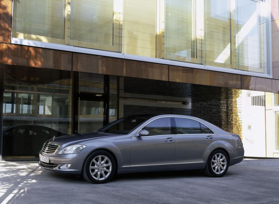  Mercedes-Benz S-Class 2007 года  (фото 281 из 414)